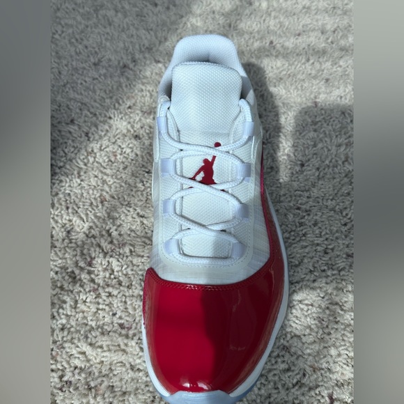 Air Jordan 11 CMFT Low - Picture 4 of 8